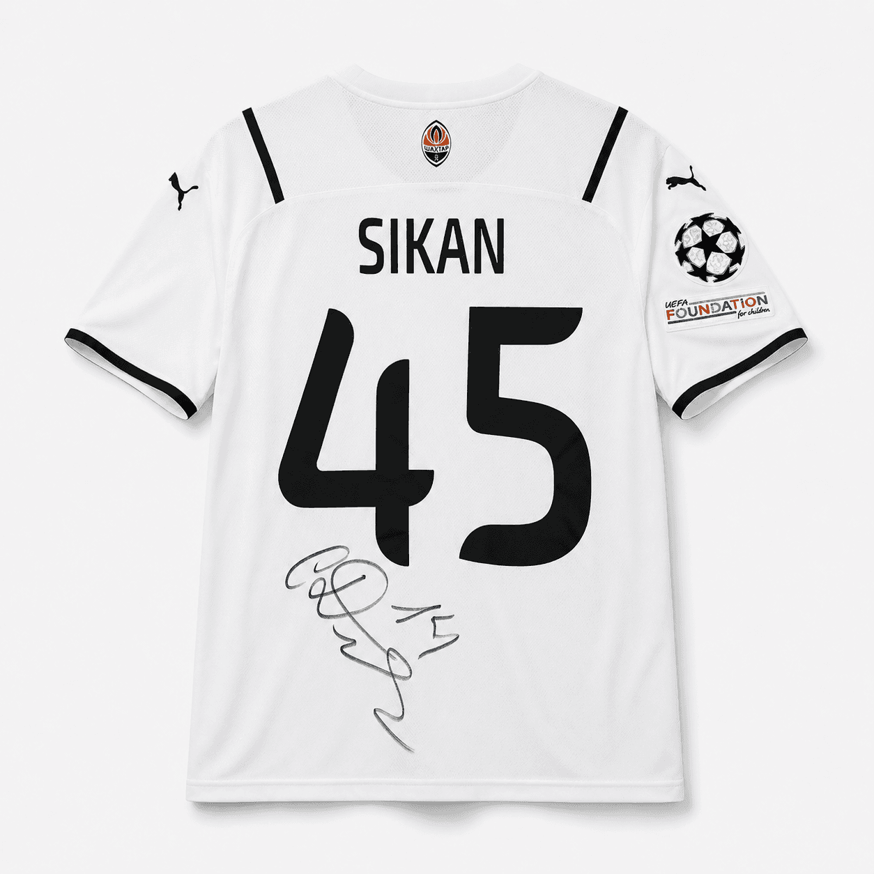 Danylo Sikan, Shakhtar Donetsk, Matchburen UCL-tröja